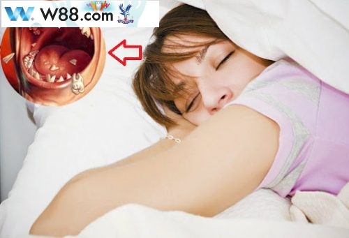 hình 4: giải mã giấc mơ thấy mình rụng răng - Sức khỏe cá nhân kém